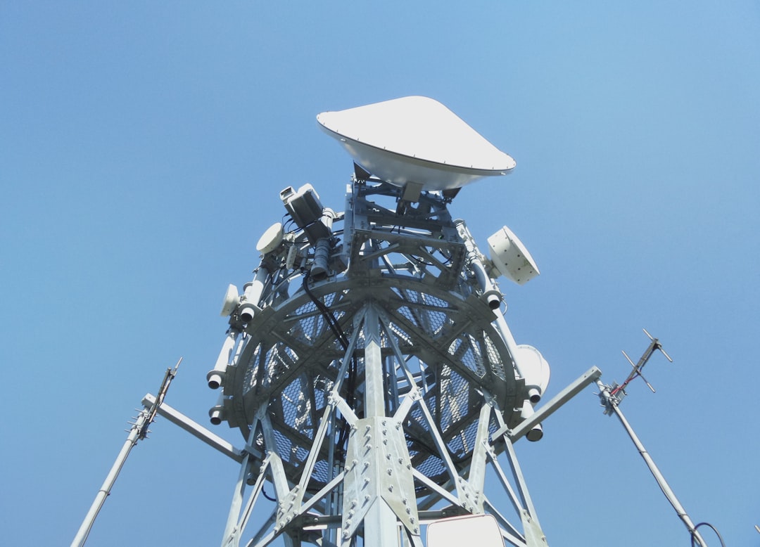 5G网络切片与边缘计算：构建下一代高并发、低延迟物联网应用的技术架构与实践